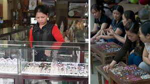 Buyers and Sellers of Gems in Thailand