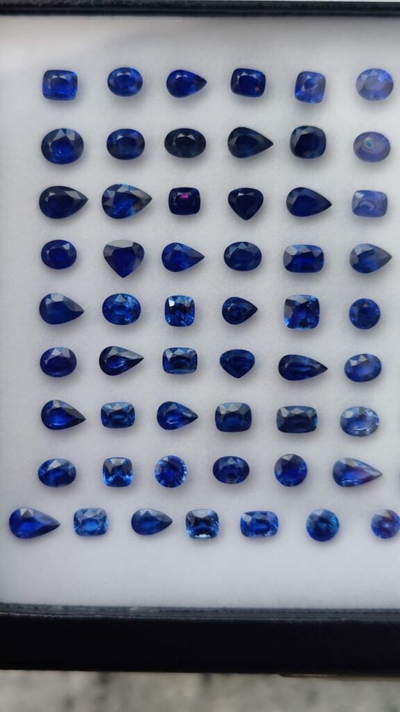 New Production of Natural Ceylon Sapphires from Sri Lanka