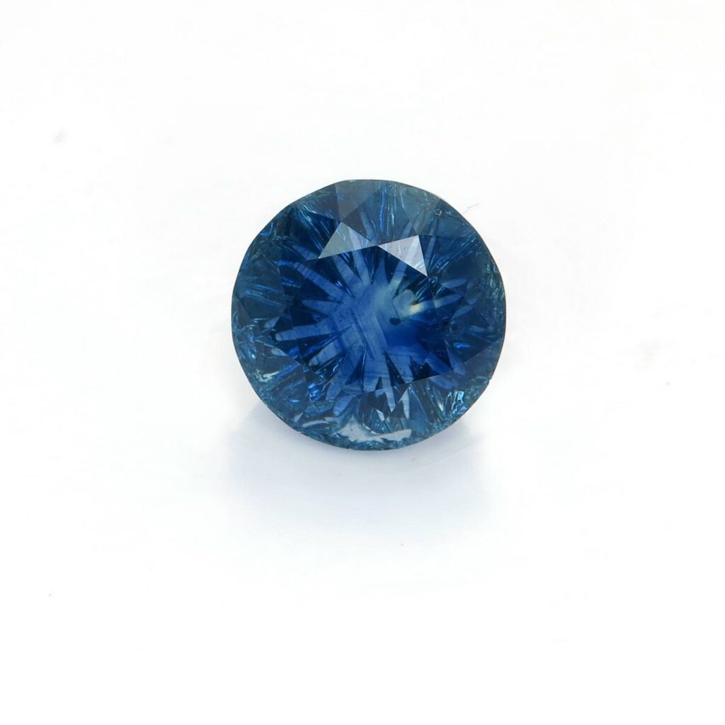 Teal Montana Sapphire Fantasy Cut